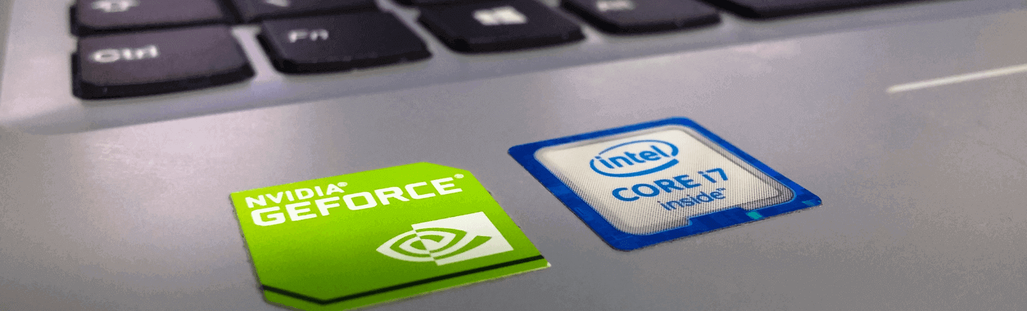 Diferențele dintre laptopuri cu procesor Intel și AMD